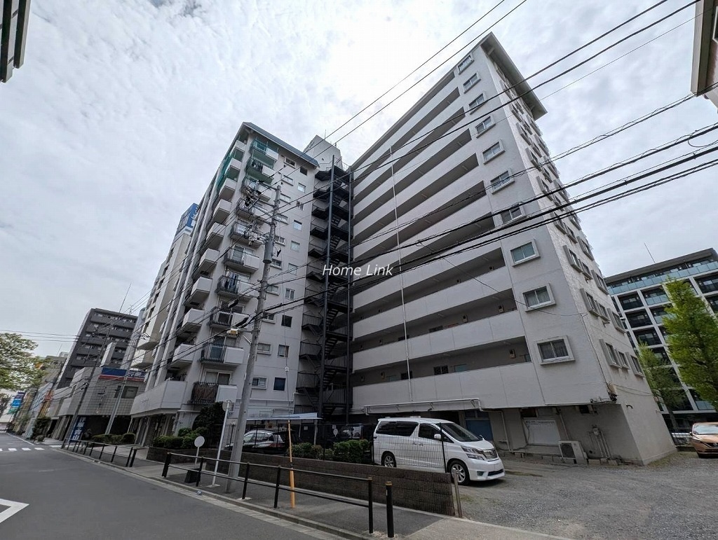 高島平グロリアハイツ　東側からの外観